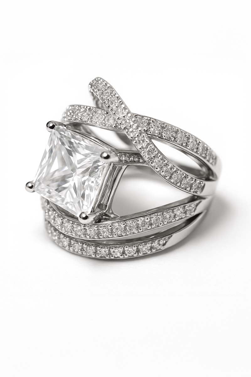 Celestial Radiance Solitaire Ring - Silver Plated - St geran