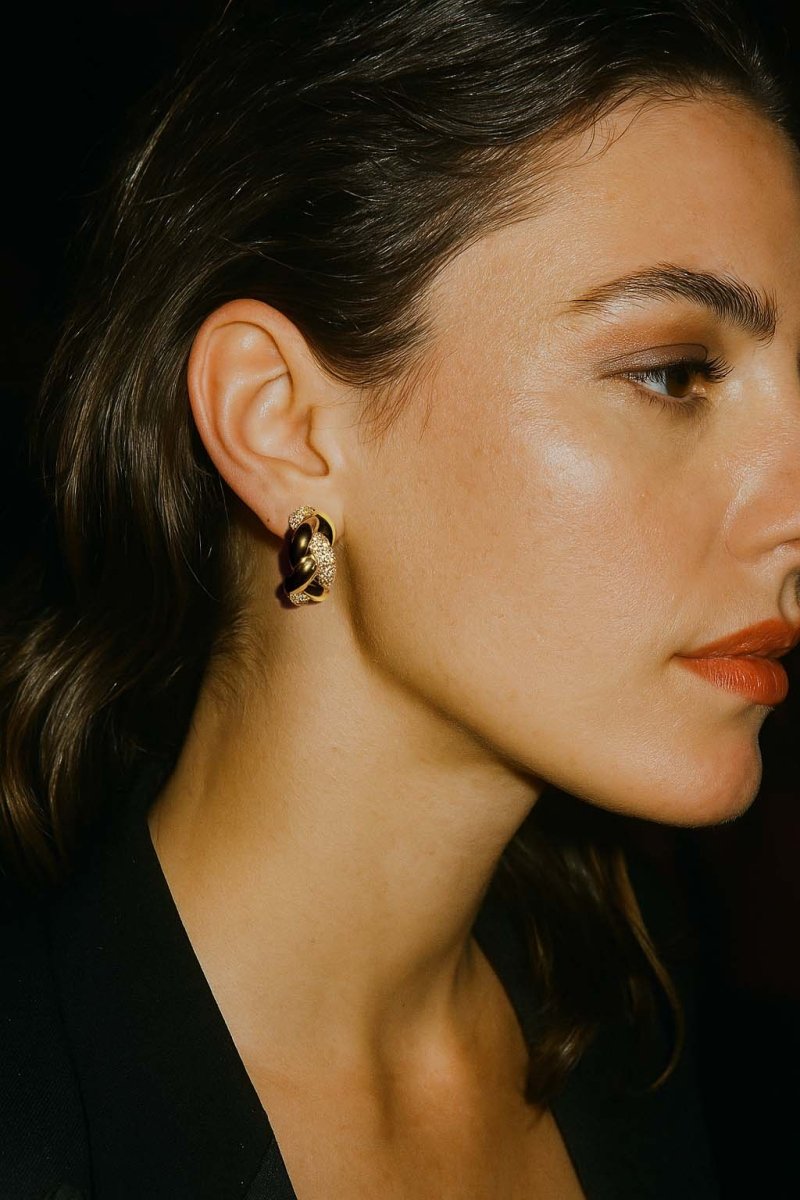 Élise Twin Crescent Embrace Twist Hoops - Gold Earrings - St geran