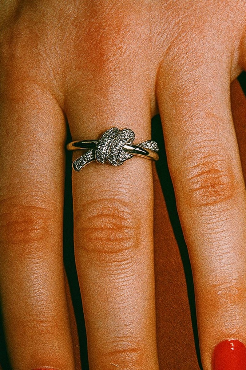 Entwined Knot Ring - Silver Plated - St geran