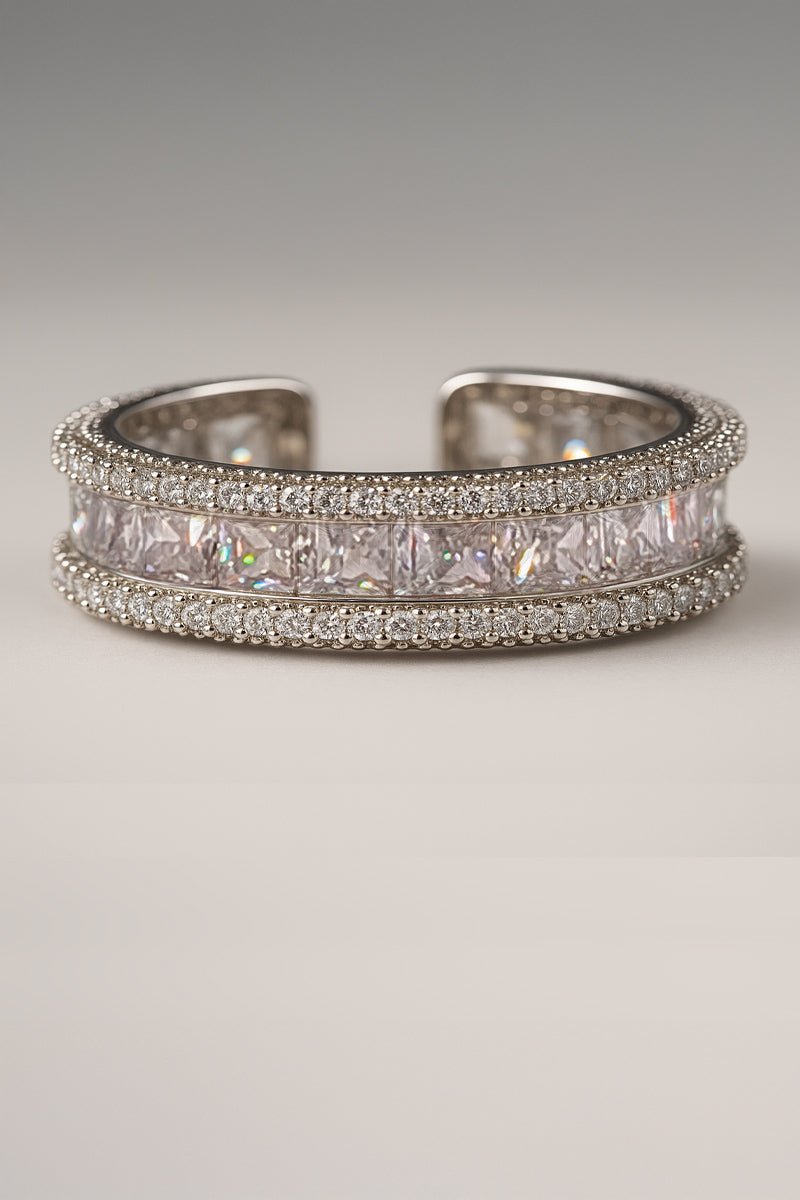 Eternelle Crystal Cut Silver Ring - Silver Plated Cubic Zirconia - St geran