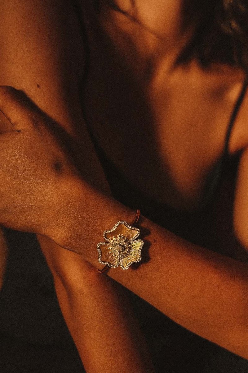 Fleur d’Or Blossom Bloom Cuff Bracelet - St geran
