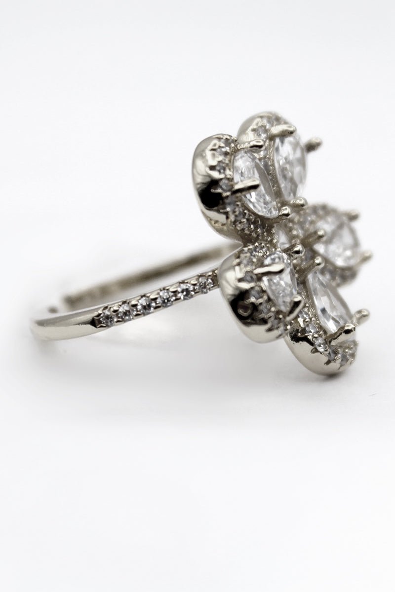 Floral stud Silver Ring| Statement Flower Gem Ring - St geran