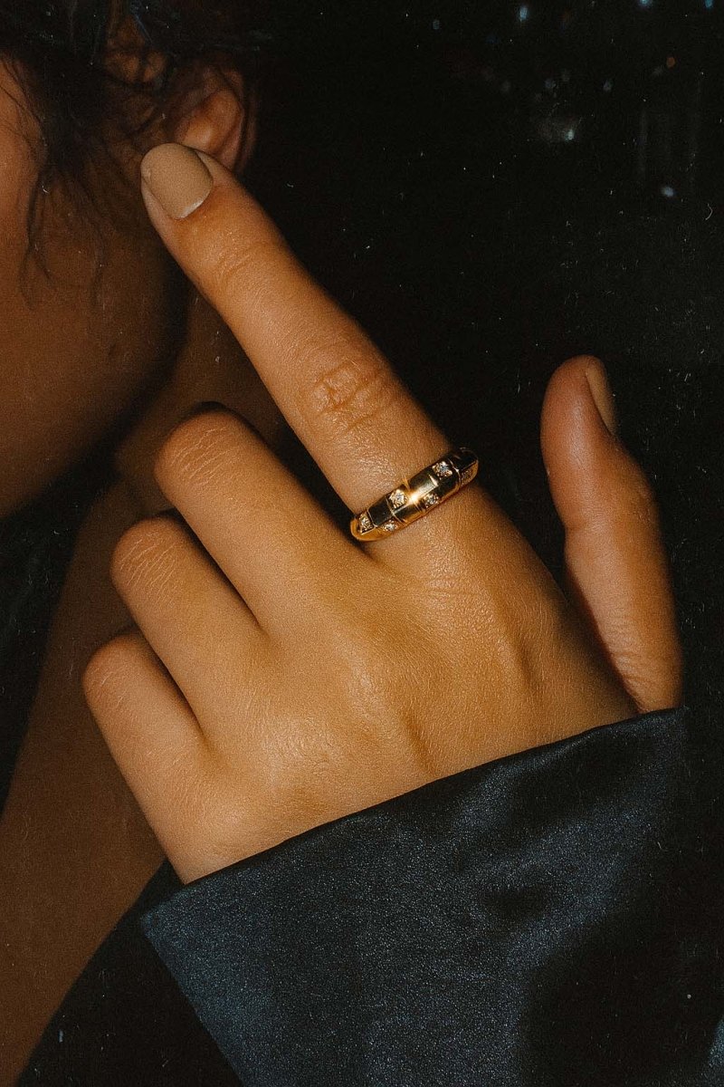 Lucca Imperial Gold Studded Band Ring - St geran