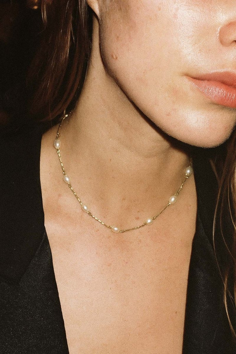 Lumière de Natural Perle Silver Necklace - Natural Pearl Necklace - St geran