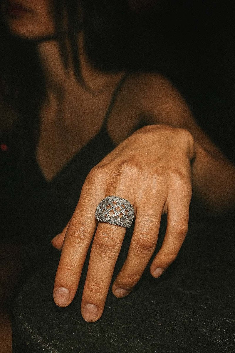 Oval Mesh Silver Ring – Celestia Cage Ring - St geran