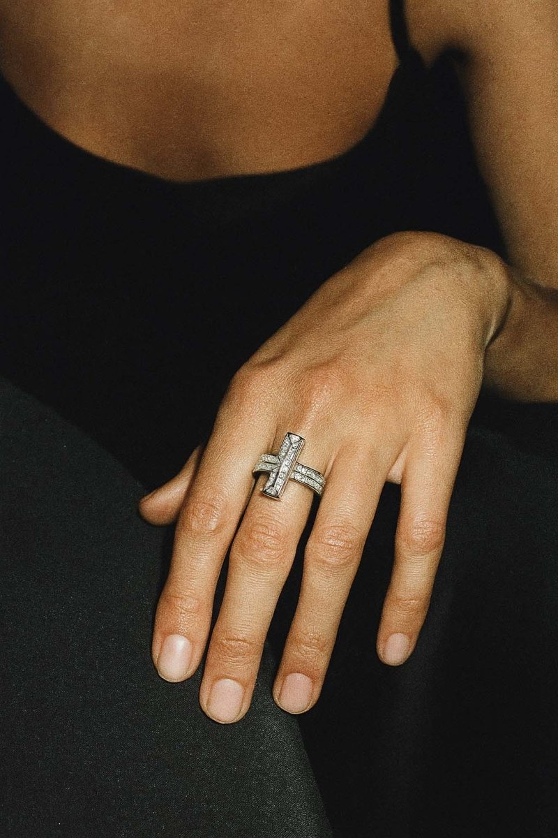 Silver Vertical Bar Pavé Ring – Tessera Silver Ring - St geran