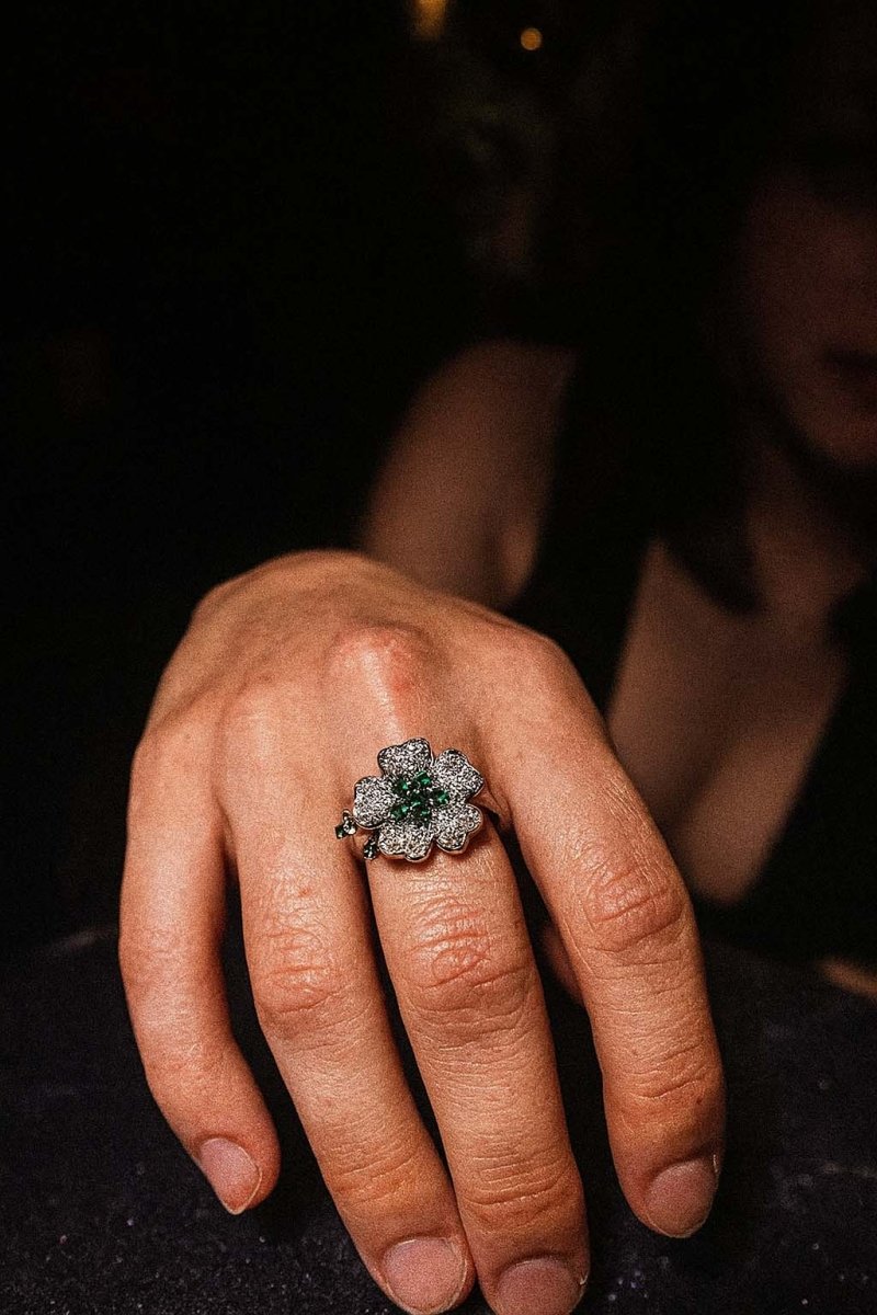Verdure Éclat Emerald Bloom in Diamond Frost - Silver Plated Ring - St geran