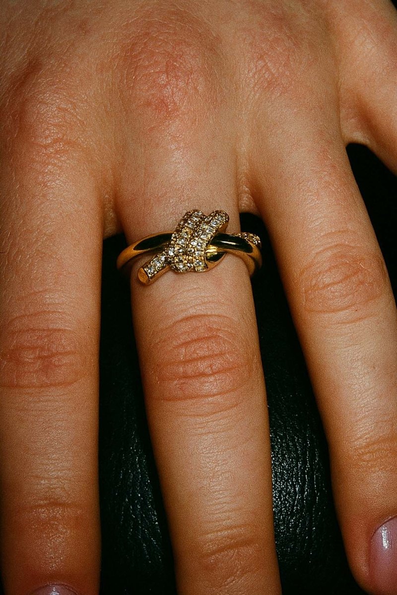 Entwined Knot Ring - 18k Gold Plated - St geran