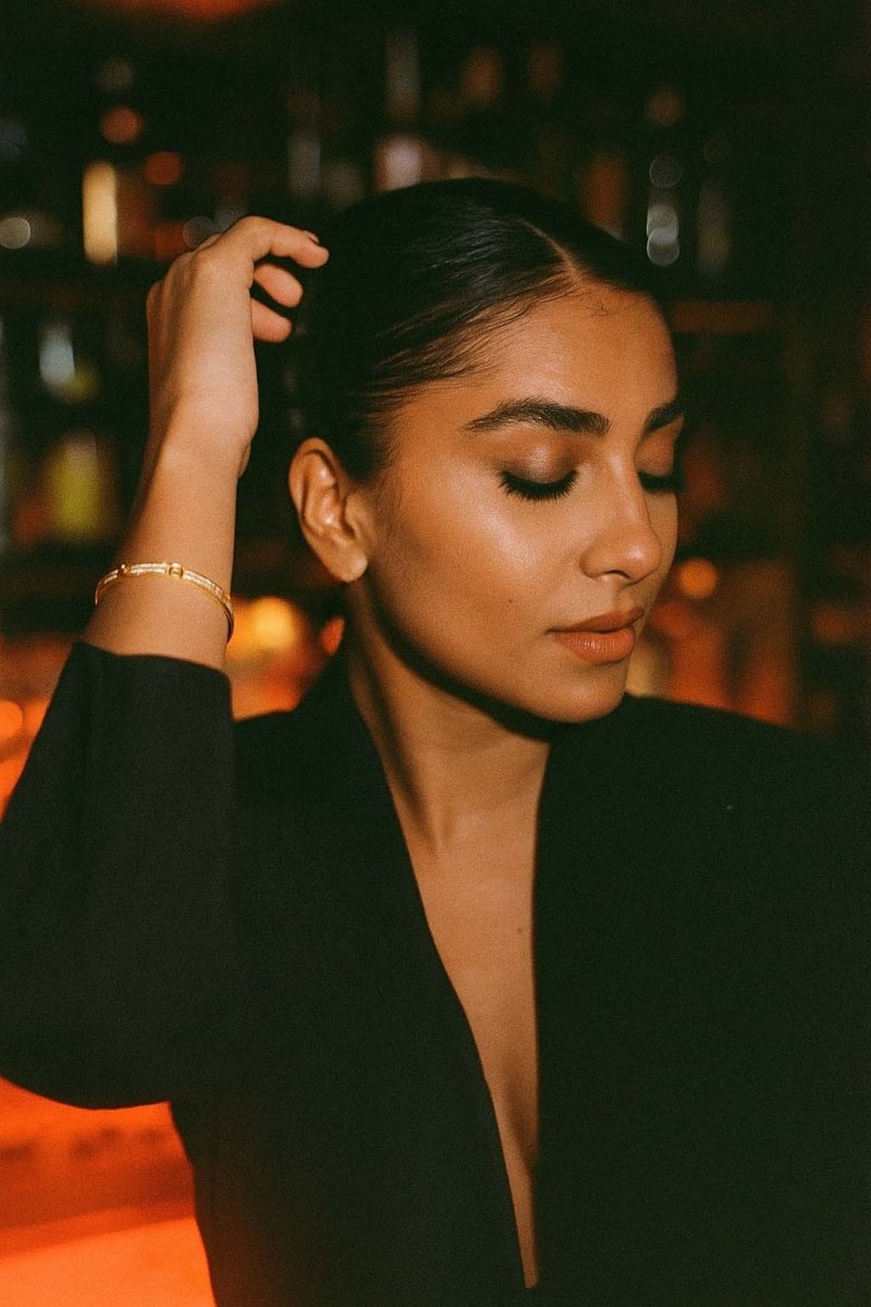 Liora Pavé Gold Screw Bangle - St geran