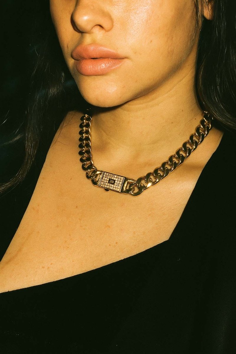 Savoy Collar Length Gold Chain Necklace - St geran